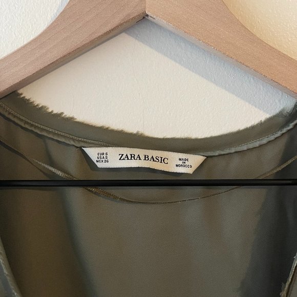 Zara Basics Olive Green Wrap Top with Tortoiseshell Detail - Picture 2 of 4